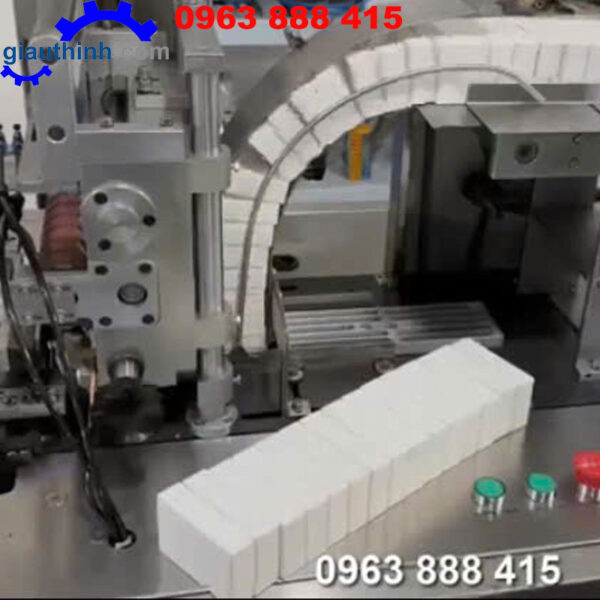 Máy đóng gói vào hộp giấy