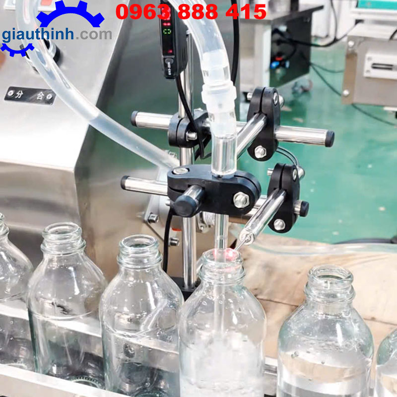 Máy chiết rót tự động