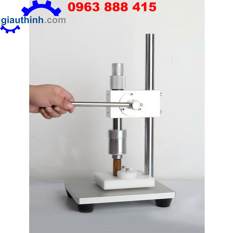 Máy đóng nắp chai