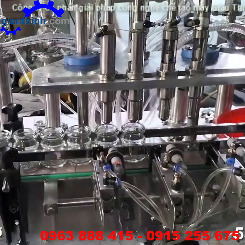 Máy chiết rót 4 vòi
